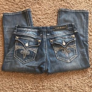 Rock Revival brand capri's size 32, Sora style